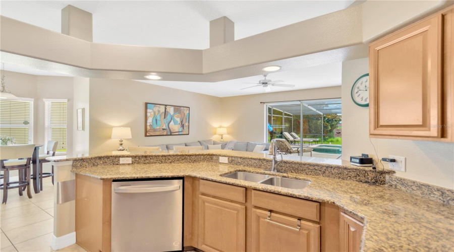 DAVENPORT, Florida 33896, 4 Bedrooms Bedrooms, ,4 BathroomsBathrooms,Residential,For Sale,SUFFOLK,0,MFRTB8401106