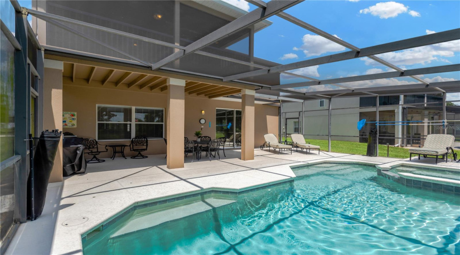 DAVENPORT, Florida 33896, 4 Bedrooms Bedrooms, ,4 BathroomsBathrooms,Residential,For Sale,SUFFOLK,0,MFRTB8401106