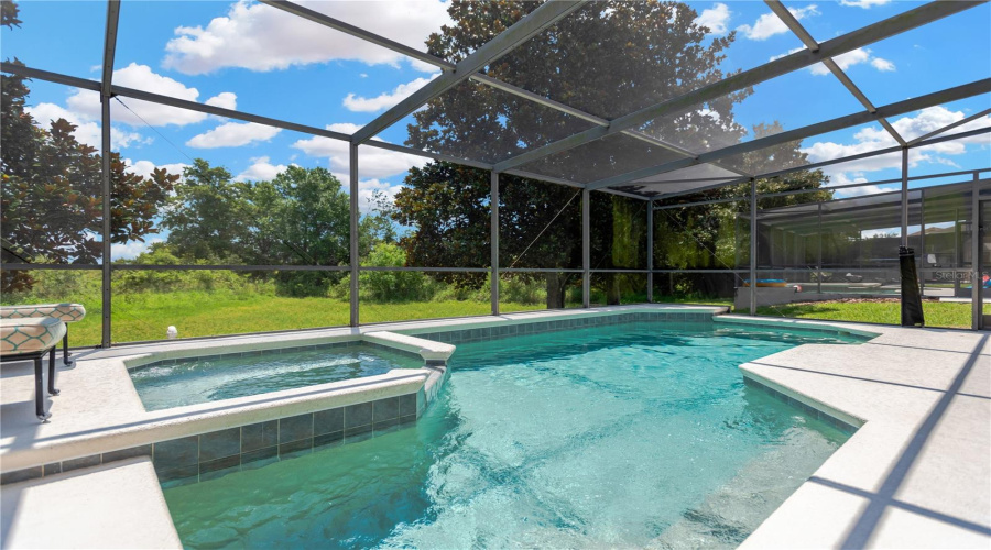 DAVENPORT, Florida 33896, 4 Bedrooms Bedrooms, ,4 BathroomsBathrooms,Residential,For Sale,SUFFOLK,0,MFRTB8401106