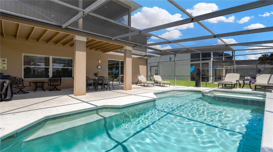 DAVENPORT, Florida 33896, 4 Bedrooms Bedrooms, ,4 BathroomsBathrooms,Residential,For Sale,SUFFOLK,0,MFRTB8401106