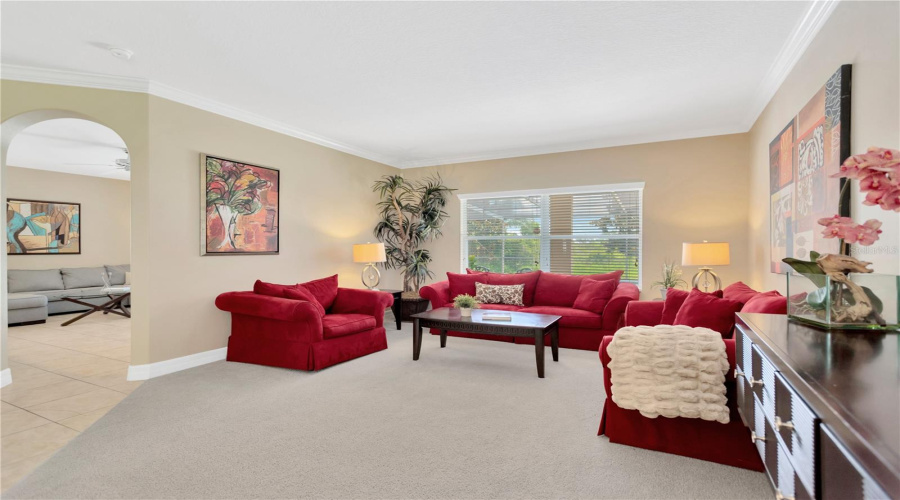 DAVENPORT, Florida 33896, 4 Bedrooms Bedrooms, ,4 BathroomsBathrooms,Residential,For Sale,SUFFOLK,0,MFRTB8401106