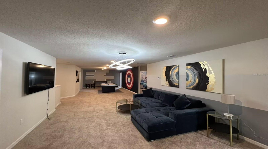 DAVENPORT, Florida 33897, 10 Bedrooms Bedrooms, ,8 BathroomsBathrooms,Residential,For Sale,MAHALO,0,MFRO6321864