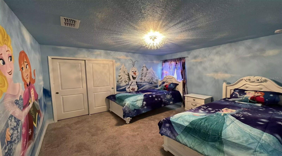 DAVENPORT, Florida 33897, 10 Bedrooms Bedrooms, ,8 BathroomsBathrooms,Residential,For Sale,MAHALO,0,MFRO6321864