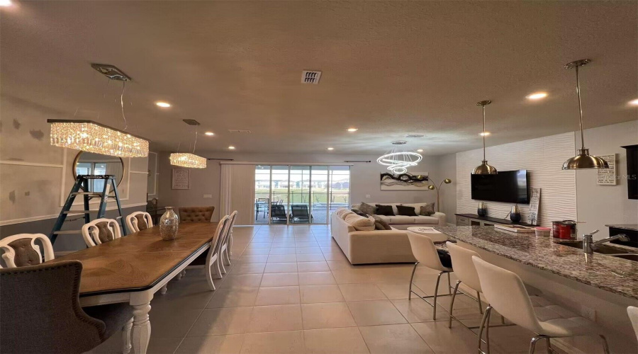 DAVENPORT, Florida 33897, 10 Bedrooms Bedrooms, ,8 BathroomsBathrooms,Residential,For Sale,MAHALO,0,MFRO6321864