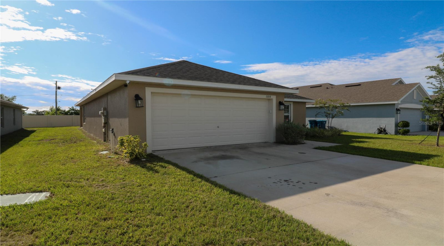 DAVENPORT, Florida 33837, 3 Bedrooms Bedrooms, ,2 BathroomsBathrooms,Residential,For Sale,CITRUS LANDINGS,0,MFRO6321618