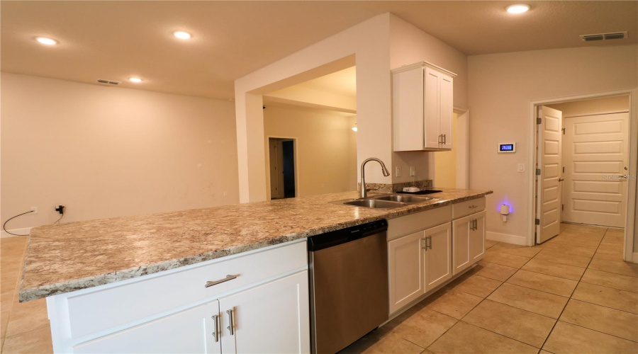 DAVENPORT, Florida 33837, 3 Bedrooms Bedrooms, ,2 BathroomsBathrooms,Residential,For Sale,CITRUS LANDINGS,0,MFRO6321618