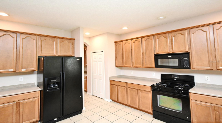 ORLANDO, Florida 32836, 5 Bedrooms Bedrooms, ,3 BathroomsBathrooms,Residential,For Sale,LEELAND ARCHER,0,MFRO6321881