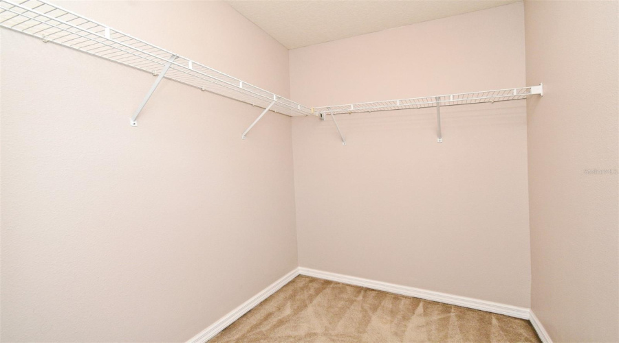 ORLANDO, Florida 32836, 5 Bedrooms Bedrooms, ,3 BathroomsBathrooms,Residential,For Sale,LEELAND ARCHER,0,MFRO6321881