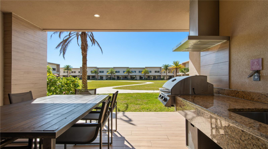 KISSIMMEE, Florida 34747, 4 Bedrooms Bedrooms, ,4 BathroomsBathrooms,Residential,For Sale,ROCKEFELLER,0,MFRO6322145