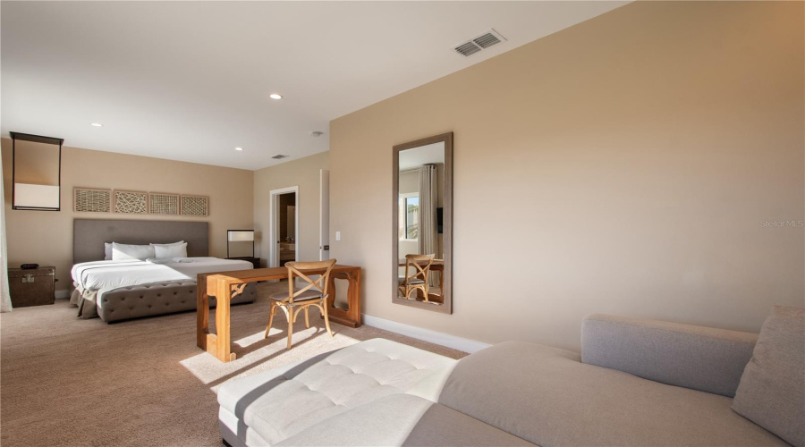 KISSIMMEE, Florida 34747, 4 Bedrooms Bedrooms, ,4 BathroomsBathrooms,Residential,For Sale,ROCKEFELLER,0,MFRO6322145