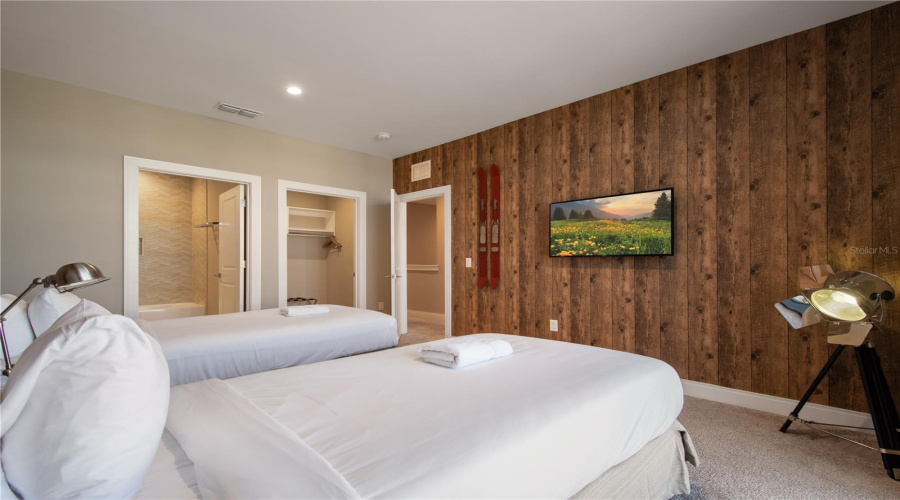 KISSIMMEE, Florida 34747, 4 Bedrooms Bedrooms, ,4 BathroomsBathrooms,Residential,For Sale,ROCKEFELLER,0,MFRO6322145