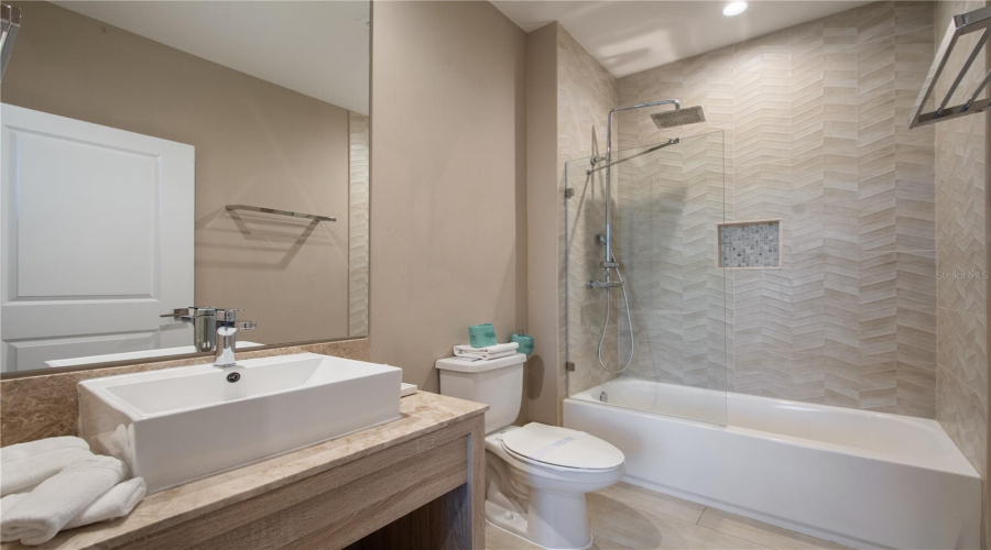 KISSIMMEE, Florida 34747, 4 Bedrooms Bedrooms, ,4 BathroomsBathrooms,Residential,For Sale,ROCKEFELLER,0,MFRO6322145