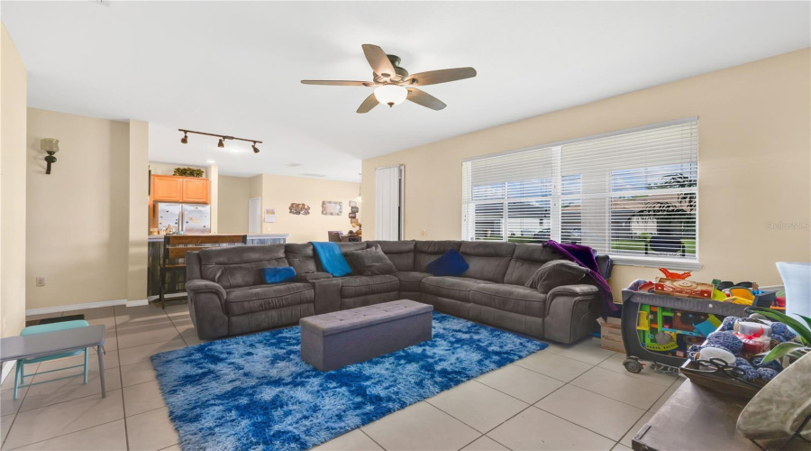 KISSIMMEE, Florida 34746, 3 Bedrooms Bedrooms, ,2 BathroomsBathrooms,Residential,For Sale,GRASMERE VIEW,0,MFRS5129642
