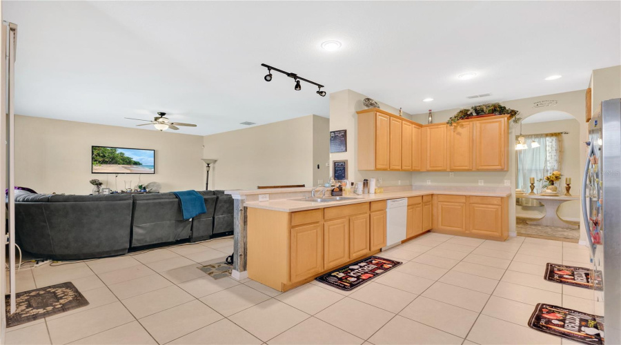 KISSIMMEE, Florida 34746, 3 Bedrooms Bedrooms, ,2 BathroomsBathrooms,Residential,For Sale,GRASMERE VIEW,0,MFRS5129642