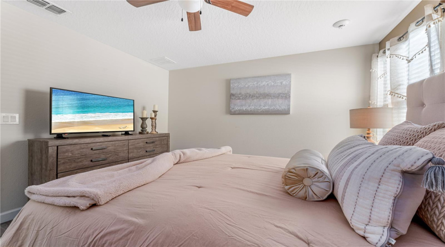 KISSIMMEE, Florida 34746, 8 Bedrooms Bedrooms, ,5 BathroomsBathrooms,Residential,For Sale,FABLE,0,MFRO6322322