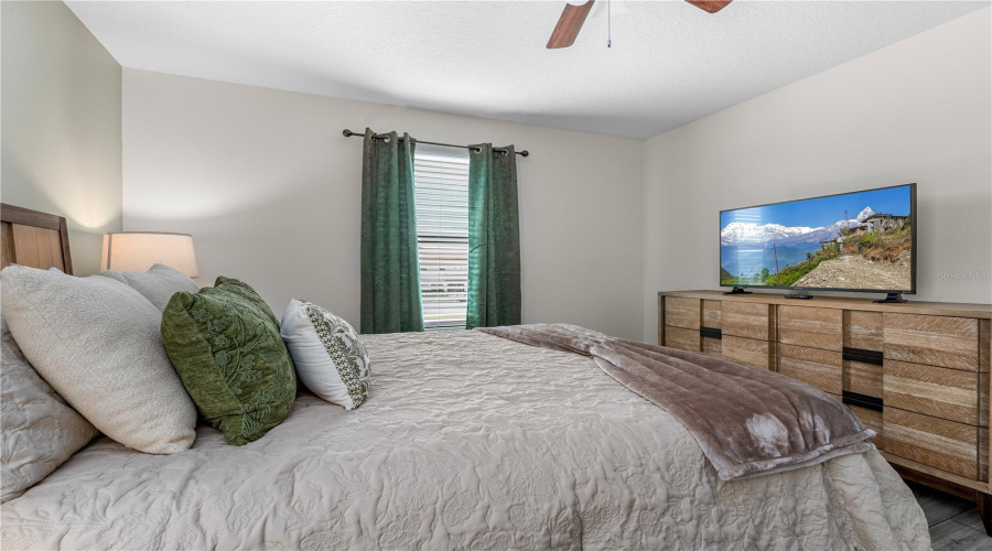 KISSIMMEE, Florida 34746, 8 Bedrooms Bedrooms, ,5 BathroomsBathrooms,Residential,For Sale,FABLE,0,MFRO6322322