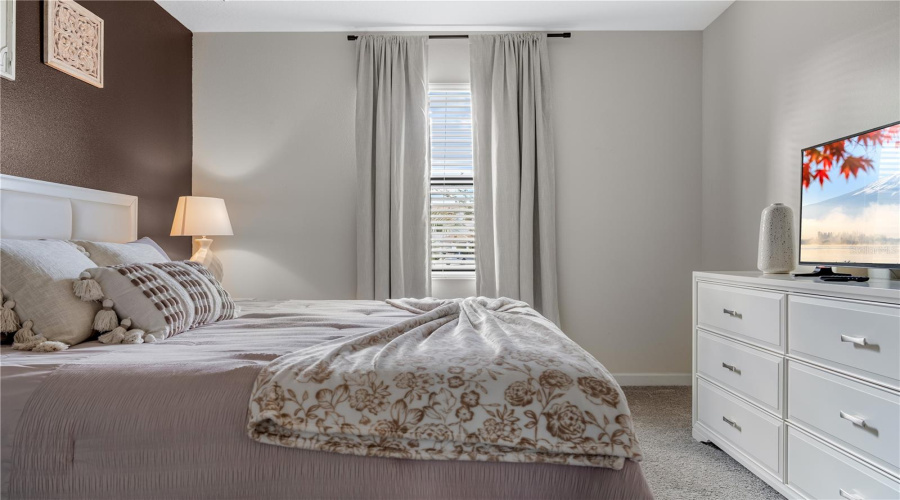 KISSIMMEE, Florida 34746, 8 Bedrooms Bedrooms, ,5 BathroomsBathrooms,Residential,For Sale,FABLE,0,MFRO6322322