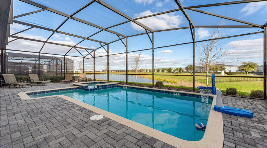 KISSIMMEE, Florida 34746, 8 Bedrooms Bedrooms, ,5 BathroomsBathrooms,Residential,For Sale,FABLE,0,MFRO6322322
