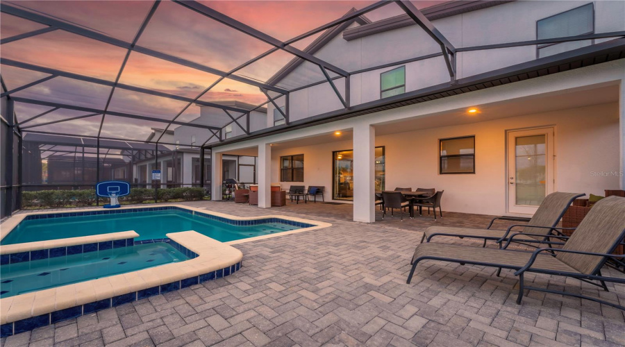 KISSIMMEE, Florida 34746, 8 Bedrooms Bedrooms, ,5 BathroomsBathrooms,Residential,For Sale,FABLE,0,MFRO6322322