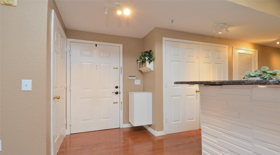 CELEBRATION, Florida 34747, 2 Bedrooms Bedrooms, ,2 BathroomsBathrooms,Residential,For Sale,LONGVIEW AVE,0,MFRS5129808