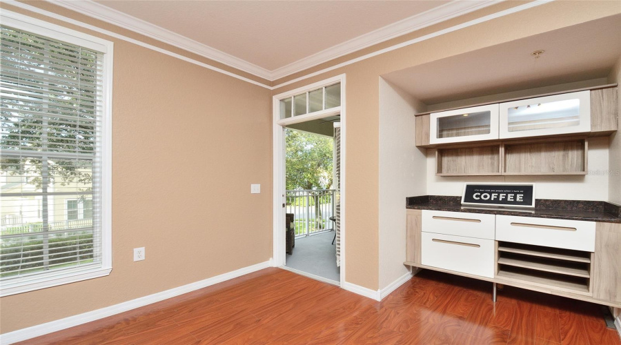 Built-in coffee bar