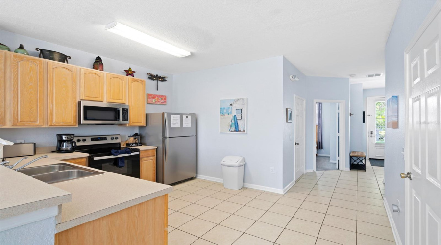 KISSIMMEE, Florida 34747, 3 Bedrooms Bedrooms, ,3 BathroomsBathrooms,Residential,For Sale,RENSHAW,0,MFRS5129607