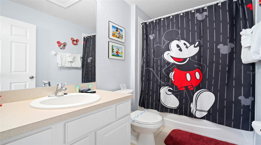 KISSIMMEE, Florida 34747, 3 Bedrooms Bedrooms, ,3 BathroomsBathrooms,Residential,For Sale,RENSHAW,0,MFRS5129607