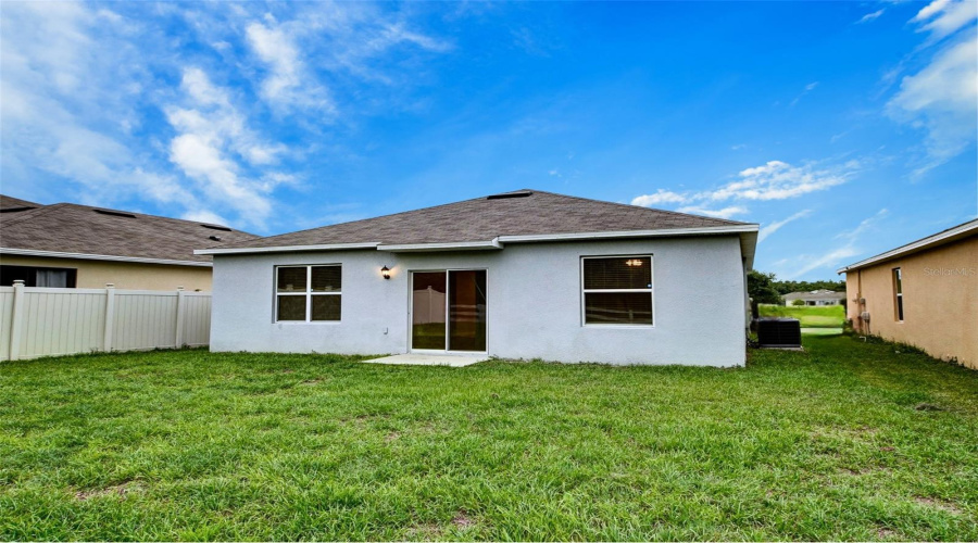 KISSIMMEE, Florida 34746, 3 Bedrooms Bedrooms, ,2 BathroomsBathrooms,Residential,For Sale,SUMMERDALE,0,MFRO6320577
