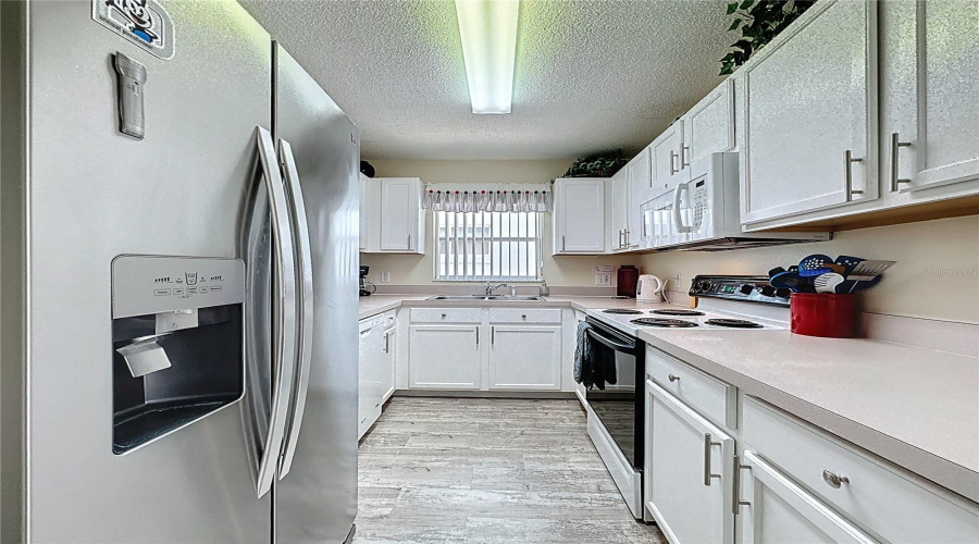 DAVENPORT, Florida 33896, 3 Bedrooms Bedrooms, ,2 BathroomsBathrooms,Residential,For Sale,HOLLINGSHEAD,0,MFRS5129612