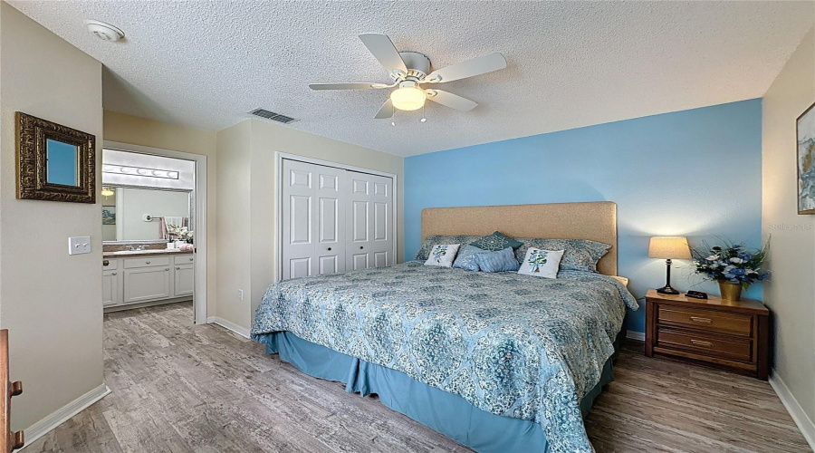 DAVENPORT, Florida 33896, 3 Bedrooms Bedrooms, ,2 BathroomsBathrooms,Residential,For Sale,HOLLINGSHEAD,0,MFRS5129612
