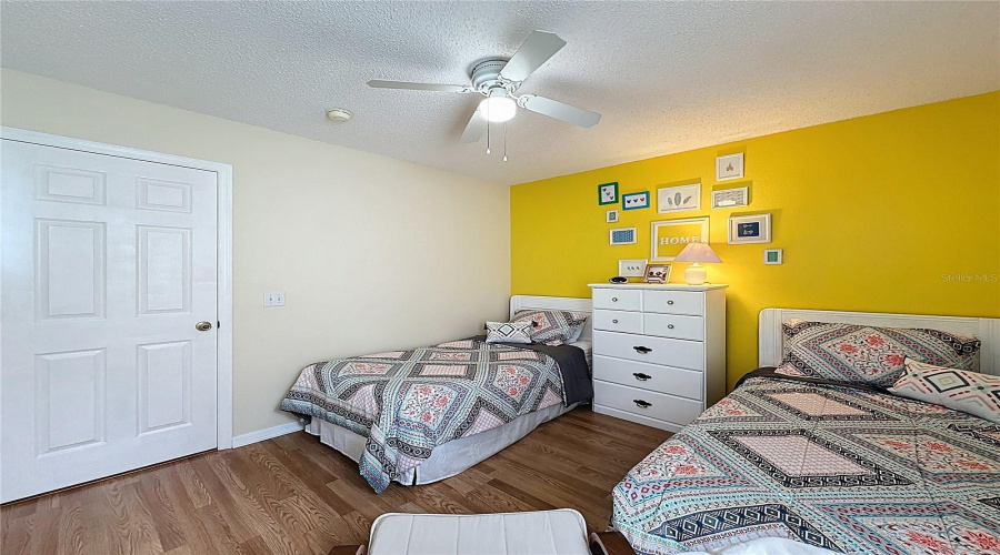 DAVENPORT, Florida 33896, 3 Bedrooms Bedrooms, ,2 BathroomsBathrooms,Residential,For Sale,HOLLINGSHEAD,0,MFRS5129612