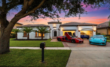 ORLANDO, Florida 32836, 4 Bedrooms Bedrooms, ,3 BathroomsBathrooms,Residential,For Sale,POINTE VENEZIA,0,MFRO6321855