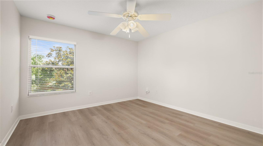 KISSIMMEE, Florida 34747, 3 Bedrooms Bedrooms, ,2 BathroomsBathrooms,Residential,For Sale,LONG ISLAND,0,MFRS5129853