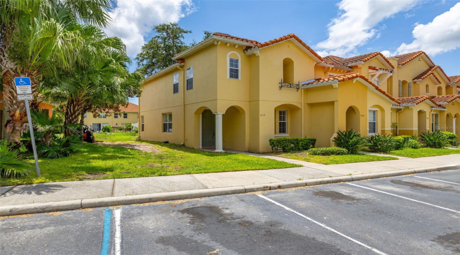 KISSIMMEE, Florida 34747, 3 Bedrooms Bedrooms, ,2 BathroomsBathrooms,Residential,For Sale,LONG ISLAND,0,MFRS5129853