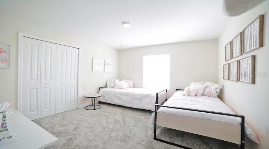 KISSIMMEE, Florida 34746, 5 Bedrooms Bedrooms, ,4 BathroomsBathrooms,Residential,For Sale,WINDERMERE,0,MFRO6322045