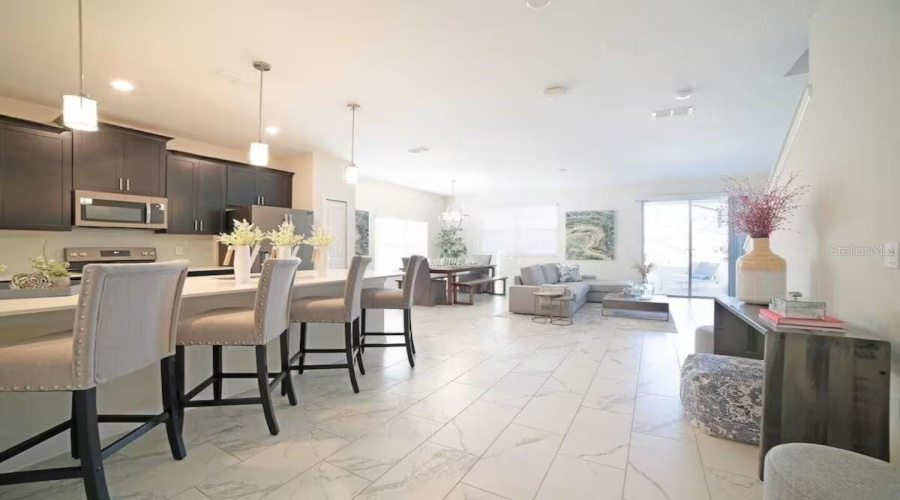 KISSIMMEE, Florida 34746, 5 Bedrooms Bedrooms, ,4 BathroomsBathrooms,Residential,For Sale,WINDERMERE,0,MFRO6322045