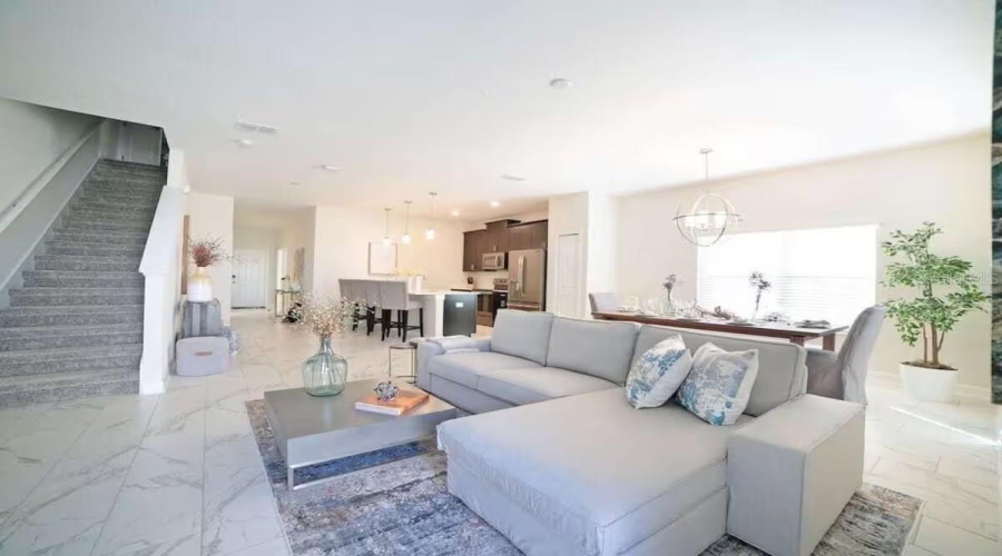 KISSIMMEE, Florida 34746, 5 Bedrooms Bedrooms, ,4 BathroomsBathrooms,Residential,For Sale,WINDERMERE,0,MFRO6322045
