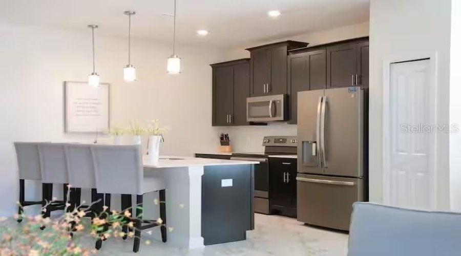 KISSIMMEE, Florida 34746, 5 Bedrooms Bedrooms, ,4 BathroomsBathrooms,Residential,For Sale,WINDERMERE,0,MFRO6322045