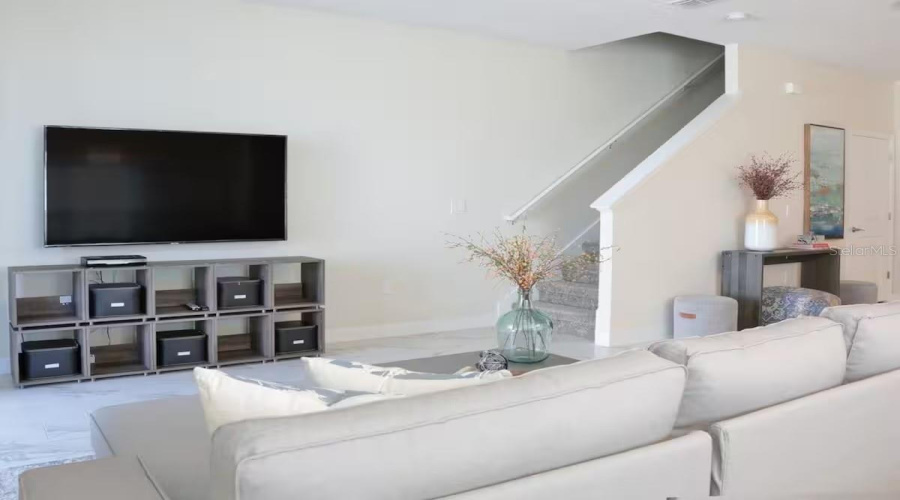 KISSIMMEE, Florida 34746, 5 Bedrooms Bedrooms, ,4 BathroomsBathrooms,Residential,For Sale,WINDERMERE,0,MFRO6322045