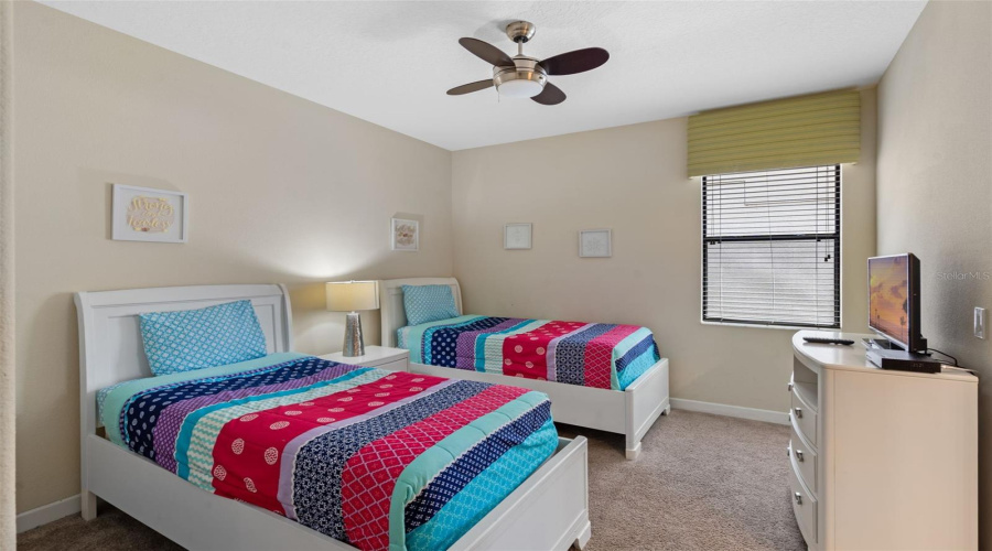 DAVENPORT, Florida 33896, 4 Bedrooms Bedrooms, ,3 BathroomsBathrooms,Residential,For Sale,MOON VALLEY,0,MFRO6322285