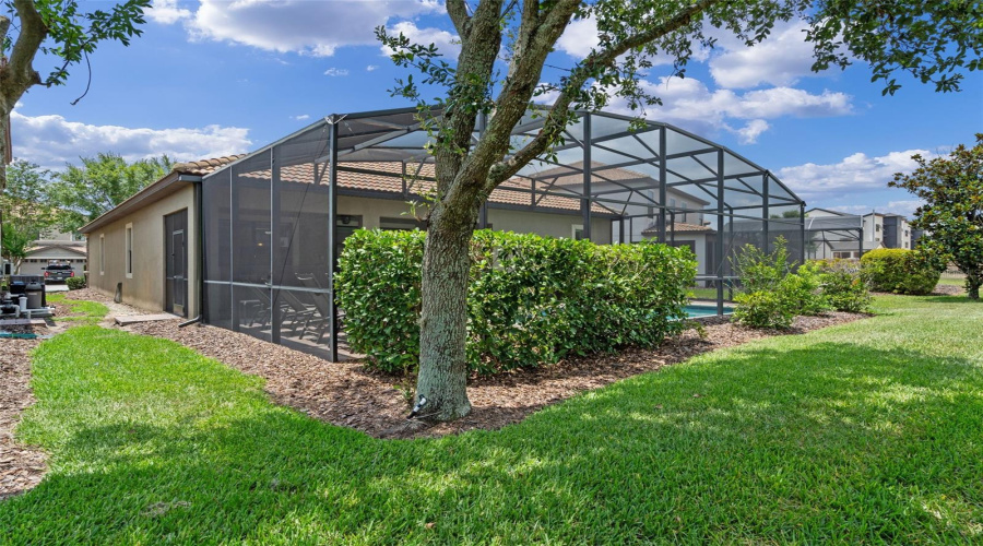 DAVENPORT, Florida 33896, 4 Bedrooms Bedrooms, ,3 BathroomsBathrooms,Residential,For Sale,MOON VALLEY,0,MFRO6322285