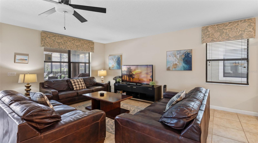 DAVENPORT, Florida 33896, 4 Bedrooms Bedrooms, ,3 BathroomsBathrooms,Residential,For Sale,MOON VALLEY,0,MFRO6322285