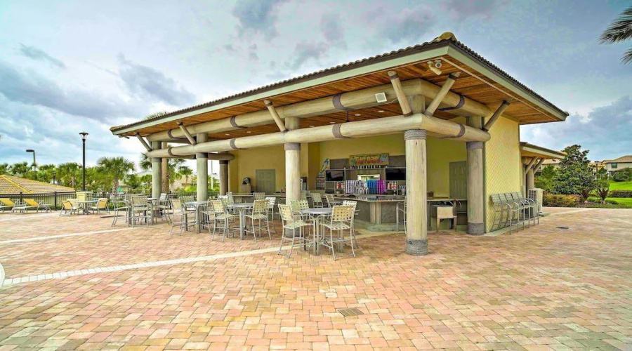 DAVENPORT, Florida 33896, 4 Bedrooms Bedrooms, ,3 BathroomsBathrooms,Residential,For Sale,MOON VALLEY,0,MFRO6322285