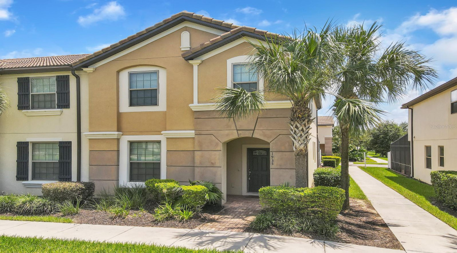 KISSIMMEE, Florida 34747, 5 Bedrooms Bedrooms, ,4 BathroomsBathrooms,Residential,For Sale,MAJORCA,0,MFRO6322434