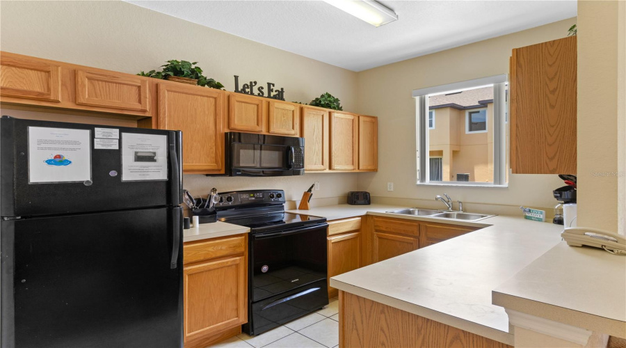 KISSIMMEE, Florida 34746, 4 Bedrooms Bedrooms, ,3 BathroomsBathrooms,Residential,For Sale,CAMARO,0,MFRS5129876