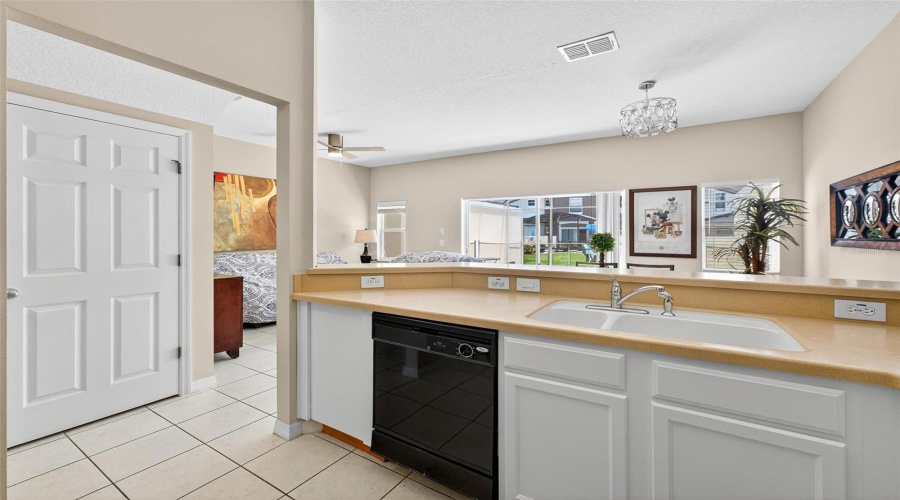 KISSIMMEE, Florida 34746, 4 Bedrooms Bedrooms, ,3 BathroomsBathrooms,Residential,For Sale,BALENO,0,MFRO6322283