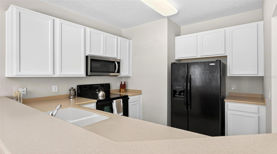 KISSIMMEE, Florida 34746, 4 Bedrooms Bedrooms, ,3 BathroomsBathrooms,Residential,For Sale,BALENO,0,MFRO6322283
