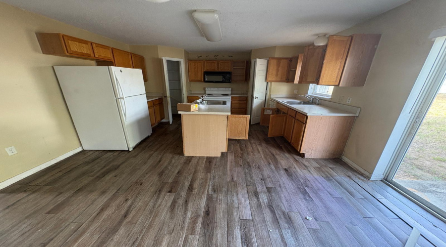 DAVENPORT, Florida 33837, 4 Bedrooms Bedrooms, ,2 BathroomsBathrooms,Residential,For Sale,VERVAIN,0,MFRO6322448