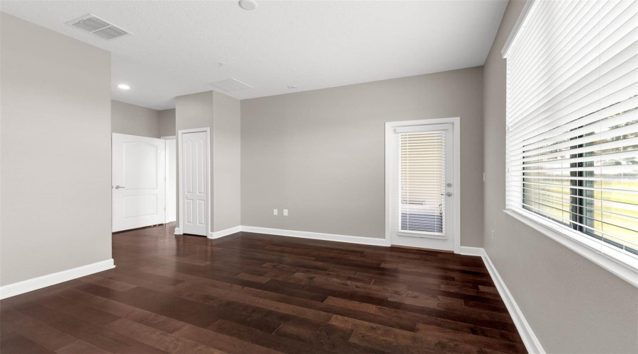 DAVENPORT, Florida 33896, 2 Bedrooms Bedrooms, ,2 BathroomsBathrooms,Residential,For Sale,AZALEA SANDS,0,MFRO6321934