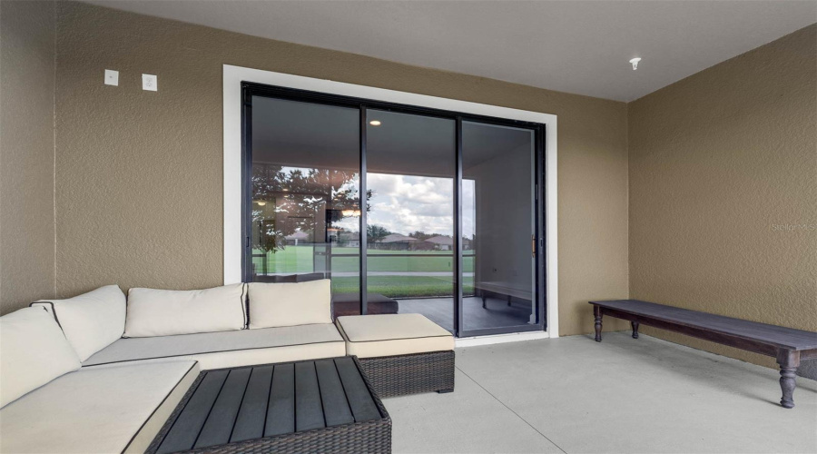DAVENPORT, Florida 33896, 2 Bedrooms Bedrooms, ,2 BathroomsBathrooms,Residential,For Sale,AZALEA SANDS,0,MFRO6321934